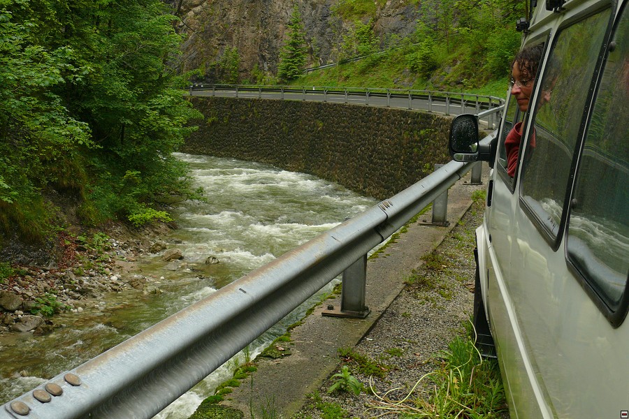 img00016.jpg